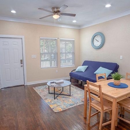 サンアントニオFabulous Newly Renovated 1Br1Ba Near Downtownアパートメント エクステリア 写真