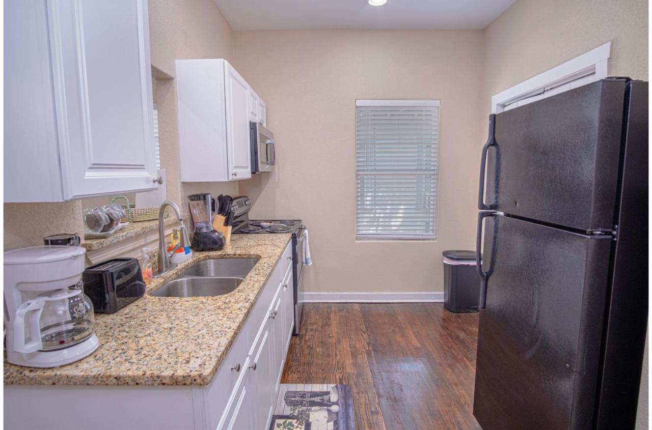 サンアントニオFabulous Newly Renovated 1Br1Ba Near Downtownアパートメント エクステリア 写真